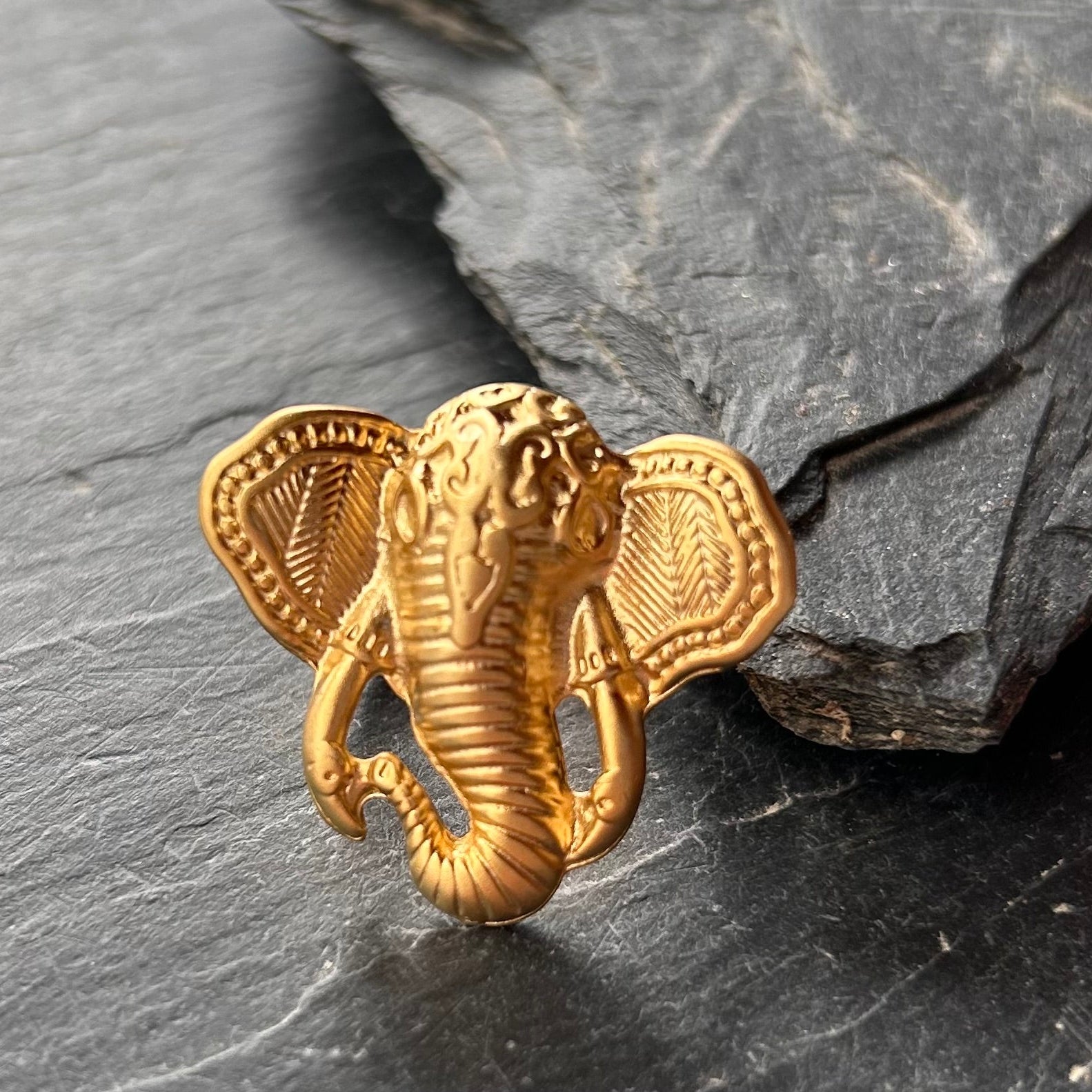Anillo Elephant Dorado
