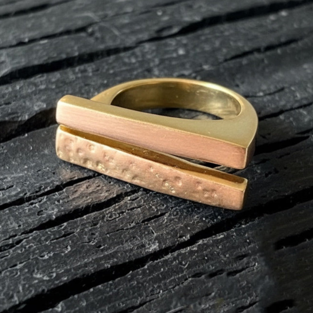 Anillo Anumati Dorado