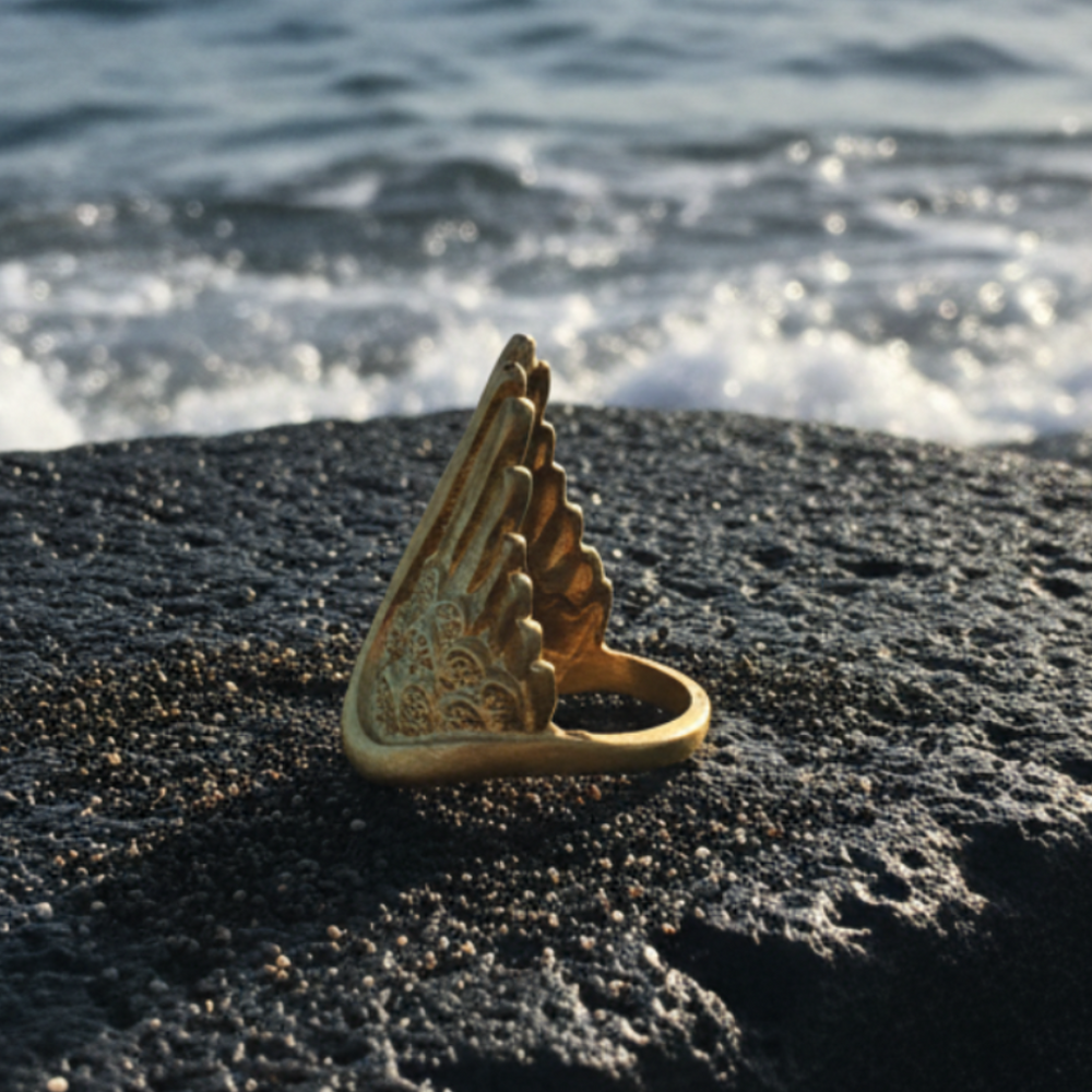 Anillo Alas de Angel Dorado