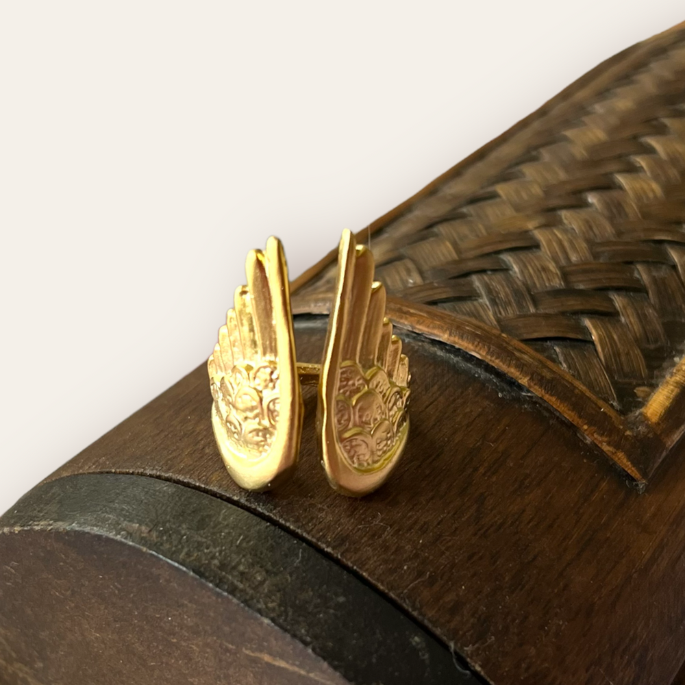 Anillo Alas de Angel Dorado